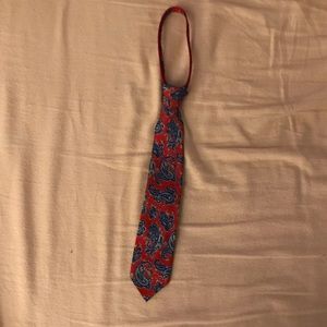 Adjustable neck tie for kids